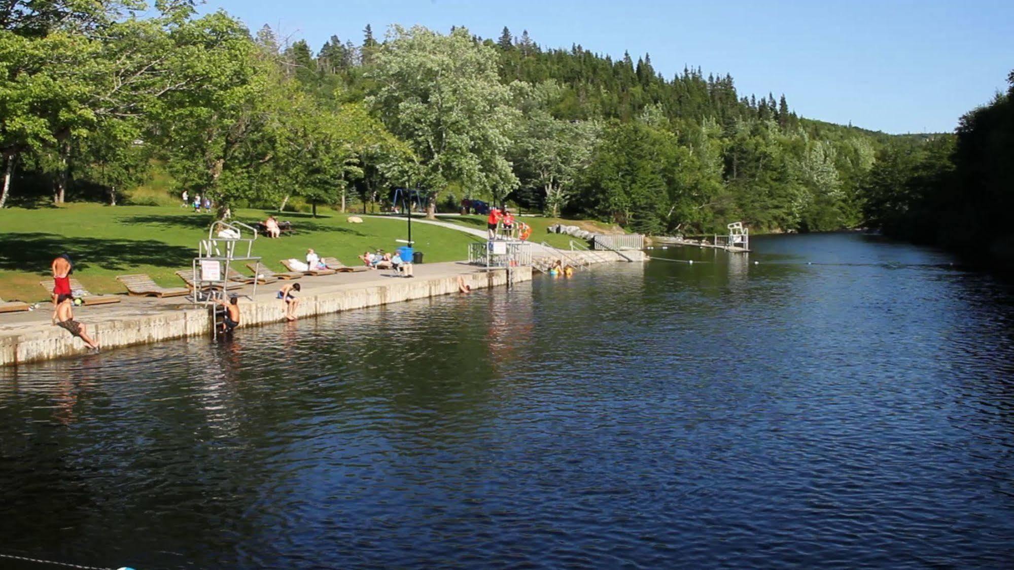 Grenfell Campus Summer Accommodations Corner Brook Exterior photo